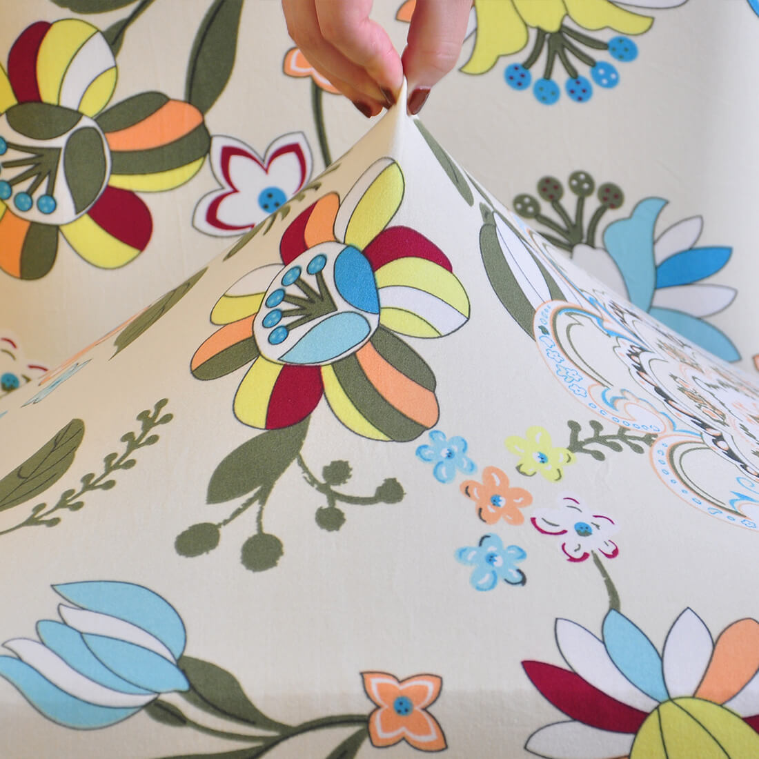 Husa Pentru Scaun Cu Flori Multicolore