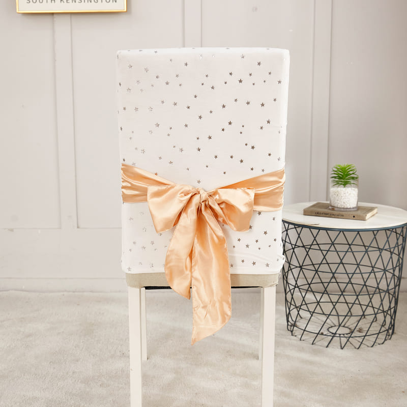 Husa Pentru Scaune De Craciun Din Catifea Alba